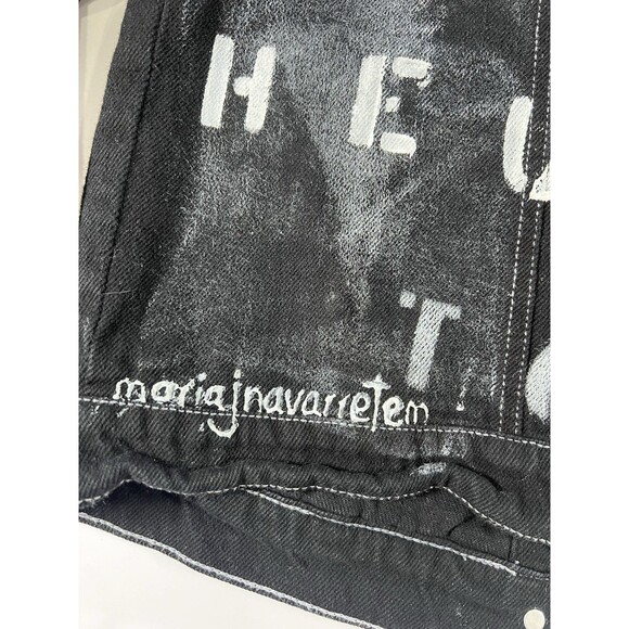 Black Jean Jacket Distressed With Graffiti Letters All Over Thrashed We’r Sun M - Picture 7 of 11